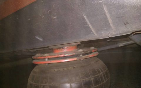 Полиуретановые опоры (пятаки) для различных типов домкратов и накладки на лапы всех видов автомобильных подъёмников производства A.BELTER™ имеют высочайшую износостойкость и длительные сроки эксплуатации.